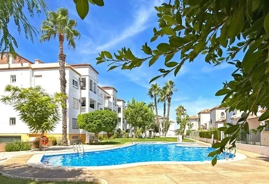 2 bedroom apart , pool view,in Villamartin