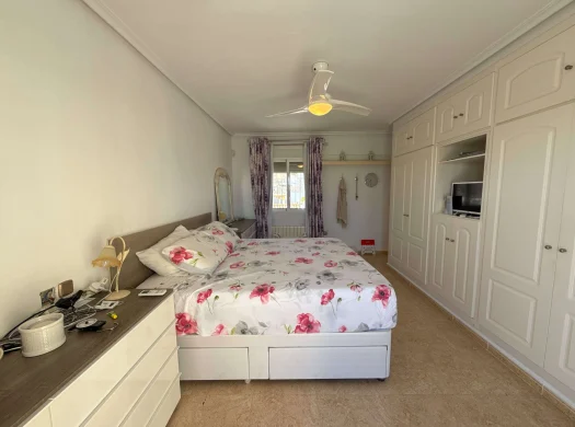 3 bedroom villa in Las Filipinas