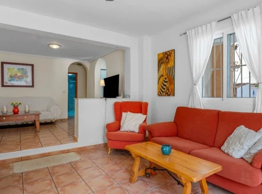 4 bedroom villa in Playa Flamenca