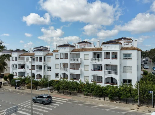 2 bed apartament in Villamartin Plazza,next to golf course